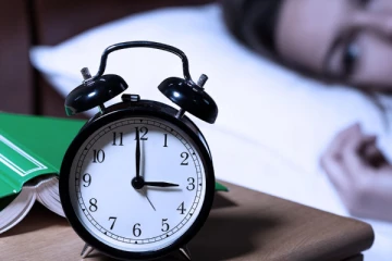 யாழில் தூக்கம் வராததால் வயோதிப பெண் விபரீத முடிவு; அதிர்ச்சியில் உறவுகள்