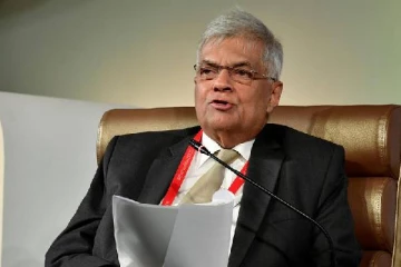 ரணிலின் 45 வருடகால அரசியல் வரலாற்றில் இதுவே முதல் முறை!