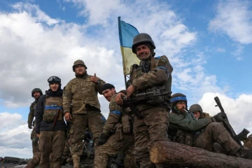 உக்ரைன் மீது ரஷ்யா மிகப்பரந்த டிரோன் தாக்குதல்: கடுமையான தடைகளுக்கு ஜெலென்ஸ்கி அழைப்பு!