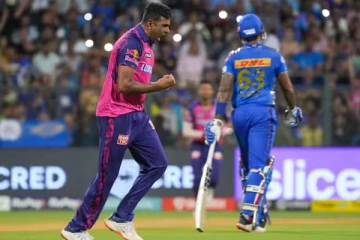 டி20 கிரிக்கெட்டில் இமாலய சாதனை படைத்த தமிழக வீரர் அஸ்வின்!