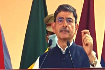 தேசிய கீதத்தையும் தமிழ்நாட்டையும் அவமதிக்கும் ஆளுநர் ? ஆளுநர் ரவியும் சர்ச்சைகளும்