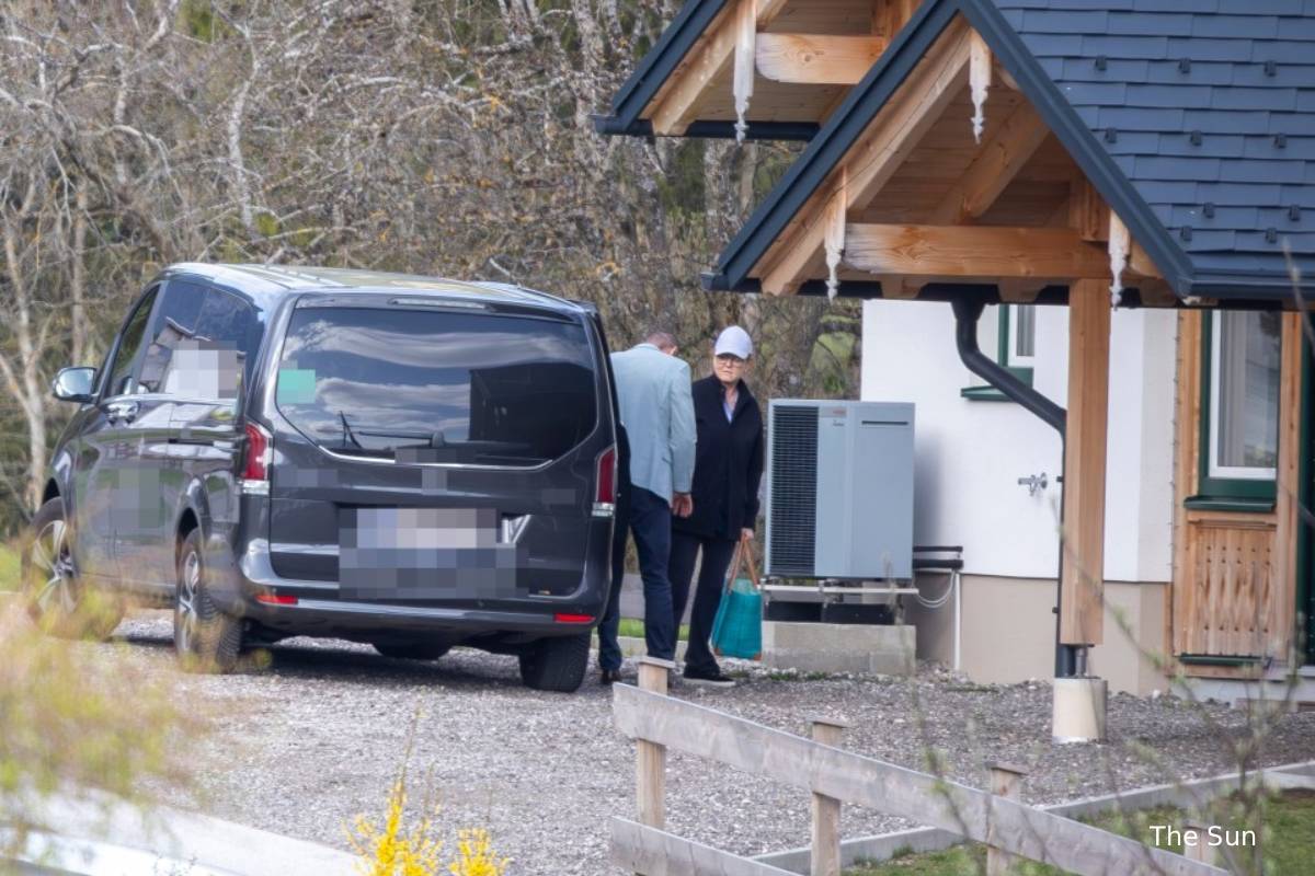 தலைமறைவாக வாழ்ந்துவரும் சாரா... 7 மாதங்களுக்குப்பின் கமெராவின் கண்களில் சிக்கினார் | Sarah Ferguson Seen For First Time In 7 Months