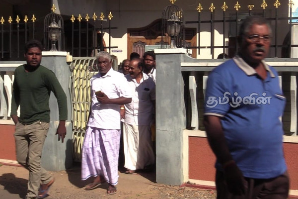 யாழில் கடற்றொழிலாளர்களால் இந்திய துணைத் தூதுவரிடம் மகஜர் கையளிப்பு (Photos) | Srilankan Fishermen Sent Letter To Narendra Modi