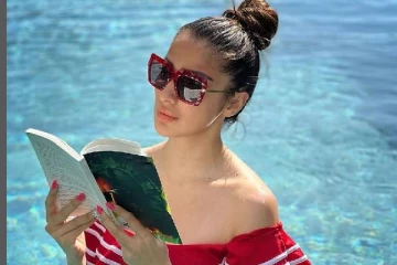 பிகினி புகைப்படத்தை பகிர்ந்த நடிகை ராய் லட்சுமி...