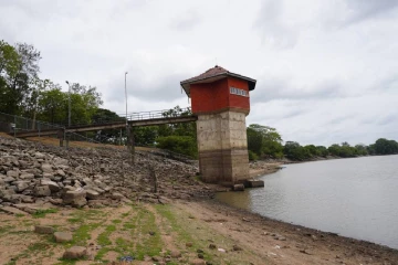 කලා වැව සහ බළලු වැව හිඳෙයි- රජරට ගොවිතැනට සහ පානීය ජලයට දැඩි තර්ජනයක්