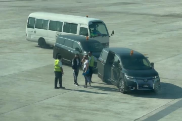 இலங்கையை விட்டு மனைவியுடன் வெளியேறிய கேட்டாபயவின் நெருங்கிய சகா