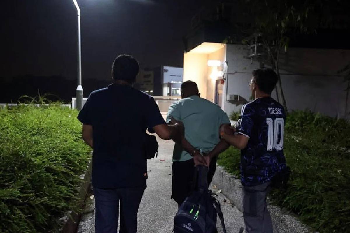 சிங்கப்பூரில் சிக்கிய இலங்கை இளைஞர் ; விதி மீறினால் விடுபட முடியாது | Sri Lankan Youth Caught In Raid In Singapore சிங்கப்பூரில் சிக்கிய இலங்கை இளைஞர் ; விதி மீறினால் விடுபட முடியாது | Sri Lankan Youth Caught In Raid In Singapore