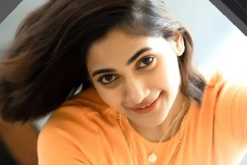 நம்ம ஈழப்பெண் லொஸ்லியாவா இது! க்ளாமருக்கு இப்படி மாறிட்டாங்களே..