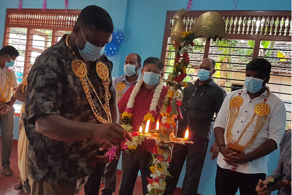 நல்லாட்சி இருந்த போது உரிமைகளை கேட்டு பெற்றிருந்தால் தற்போது போராட்டம் நடத்த தேவையில்லை: மஸ்தான் எம்.பி (Photos) | Vavuniya Protest Goodgovernment Independenceday நல்லாட்சி இருந்த போது உரிமைகளை கேட்டு பெற்றிருந்தால் தற்போது போராட்டம் நடத்த தேவையில்லை: மஸ்தான் எம்.பி (Photos) | Vavuniya Protest Goodgovernment Independenceday