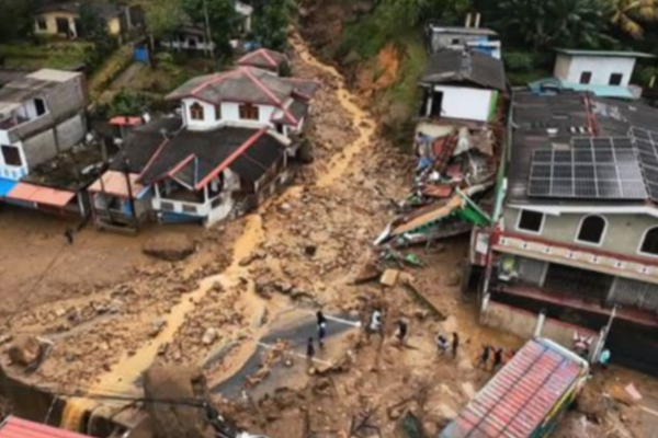 மனிதர்கள் வசிக்க பொருத்தமற்றதாக அறிவிக்கப்பட்ட இலங்கையின் கிராமங்கள்..! | 5 Villages Near Hasalaka Declared No Man S Land