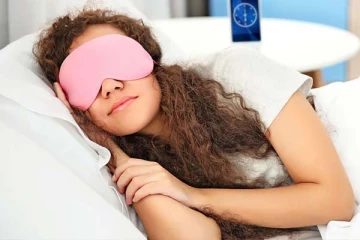 தூங்கச் செல்வதற்கு முன்பு இந்த செயல்களை தவறியும் செய்யாதீங்க! உயிருக்கே ஆபத்து ஏற்படுமாம்