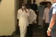 மீனா கணவருக்கு இறுதி அஞ்சலி செலுத்த வந்த ரஜினி செய்த விஷயம்.. வீடியோவை வைரலாக்கும் ரசிகர்கள்