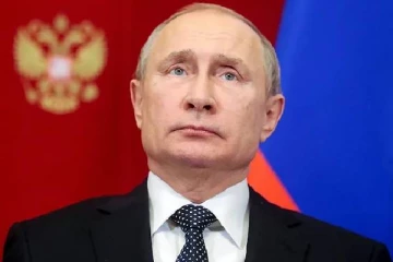 கடவுளின் ஆணையை ரஷ்ய ஜனாதிபதி புடின் நிறைவேற்றுகிறார்; உக்ரைன் விவகாரத்தில் பிரபலத்தின் பேச்சால் அதிர்ச்சி