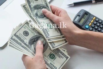 ඉහළ පහළ යන ඩොලරයට එකවරම අද මොකද වුණේ දන්නවා ද?.. (PHOTOS)