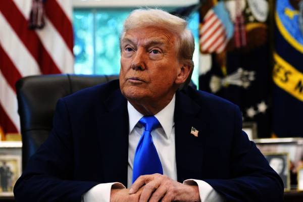 அமெரிக்காவில் சட்டவிரோத குடியேறிகளுக்கு ட்ரம்பின் புதிய திட்டம் | New Plan By Donald Trump For Illegal Immigrants