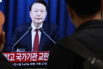 50 ஆண்டுகளின் பின் தென்கொரியாவில் அவசரநிலை பிரகடனம்; சில மணி நேரங்களில் ரத்து!