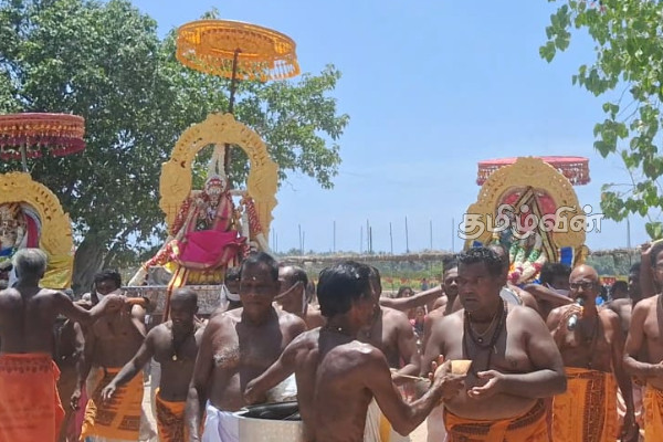 மட்டக்களப்பு தேற்றாத்தீவு பால் மணல்மேடு அருள்மிகு பாலமுருகன் ஆலயத்தின் தீர்த்தோற்சவம் | Theerthotsavam Of The Arulmigu Balamurugan Temple