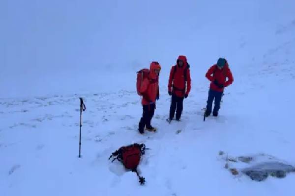 நேபாளத்தில் கடுமையான பனிச்சரிவில் சிக்கி ஏழு பேர் பலி | Seven Killed In Severe Avalanche In Nepal நேபாளத்தில் கடுமையான பனிச்சரிவில் சிக்கி ஏழு பேர் பலி | Seven Killed In Severe Avalanche In Nepal