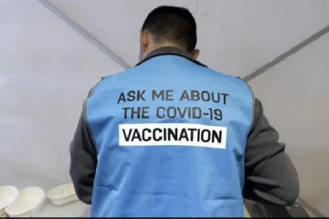 அவுஸ்திரேலிய அரசிடம்  இழப்பீடு கேட்டு முறையிட்ட 10,000 மக்கள்: வெளிவரும் பின்னணி