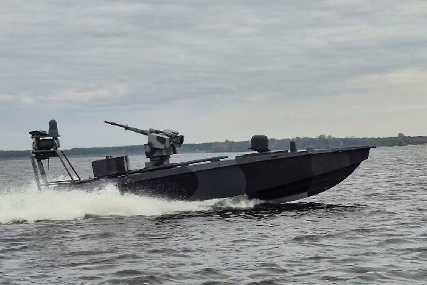 கருங்கடலில் ஆதிக்கத்தை உறுதி செய்த உக்ரைன்... புடினுக்கு இன்னொரு கெட்ட செய்தி | Ukraine Unveils Most Advanced Weapon கருங்கடலில் ஆதிக்கத்தை உறுதி செய்த உக்ரைன்... புடினுக்கு இன்னொரு கெட்ட செய்தி | Ukraine Unveils Most Advanced Weapon