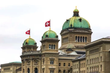 உக்ரைனில் பயன்படுத்தப்படும் சுவிஸ் ஆயுதங்கள்., ஐரோப்பிய நாடொன்றின் நிறுவனம் மீது தடை