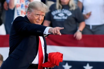 டொனால்ட் ட்ரம்ப் உருவாக்கிய புதிய செயலி