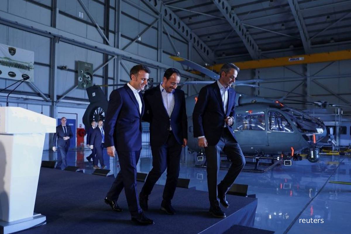 ஹார்முஸ் நீரிணையை திறப்போம்... ஒரு டசின் போர் கப்பல்களை அனுப்பும் பிரான்ஸ் | Hormuz Mission France Dozen Warships