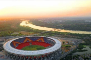 மோட்டேரா ஸ்டேடியம் இனிமே நரேந்திர மோடி ஸ்டேடியம் புதிய பெயர் பெறும் உலகின் பெரிய ஆடுகளம்!