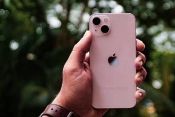 போலி ஐபோன் கண்டுபிடிப்பது எப்படி? வித்தியாசத்தை கட்டாயம் தெரிஞ்சிக்கோங்க