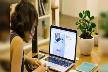 90,000 வெளிநாட்டவர்களுக்கு வாழிட உரிமம் வழங்கும் திட்டம்: விண்ணப்பங்கள் வழங்கத் துவங்கியது கனடா