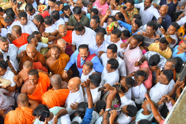 விஜேராம என்றாலும் தங்காலை என்றாலும் நான் மஹிந்த ராஜபக்ஷ; ஆணவப் பேச்சு! | Whether It S Wijerama Or Tangalle I M Mahinda