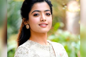 அட நடிகை ராஷ்மிகா மந்தனவா இது! புகைப்படத்தை பார்த்து ஷாக்கான ரசிகர்கள்