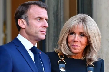 மனைவி திருநங்கையா? ஆதாரம் வெளியிடத் தயாராகும் அதிபர் - என்ன நடந்தது!