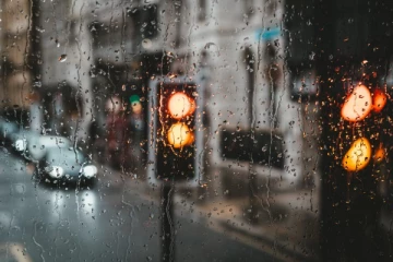 இடியுடன் கூடிய மழை, பலமான காற்று, கடல் கொந்தளிப்பு - விடுக்கப்பட்ட அறிவித்தல்
