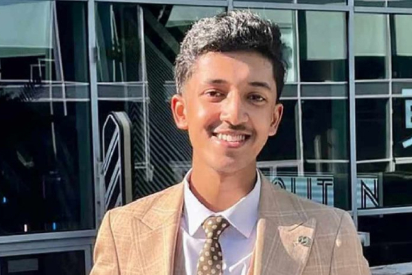 தங்க விசா பெற்ற கேரள மாணவர் வெளிநாடொன்றில் திடீர் மரணம் | Indian Origin Dies In Cardiac Arrest In Dubai