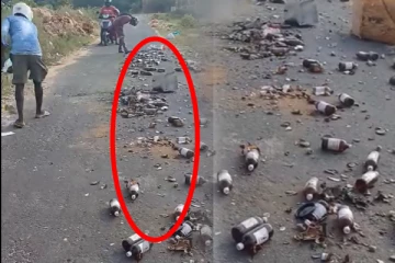 யாழ்- நாவாந்துறை வீதியில் பொறுப்பற்றவர்களல் கொட்டப்பட்ட கழிவுகள்!