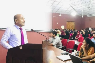 திருகோணமலையில் பல்கலைக்கழக அனுமதி கிடைக்காத மாணவர்களுக்கு தெளிவூட்டல் நிகழ்ச்சி