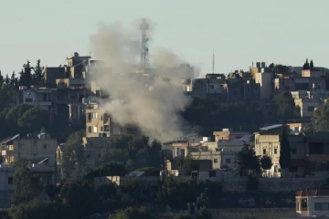 லெபனானில் இஸ்ரேல் வான்வழி தாக்குதலில் 33 பேர் பலி