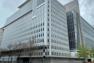 உக்ரைனுக்கு 22 ஆயிரம் கோடி நிதியுதவி - உலக வங்கி அறிவிப்பு