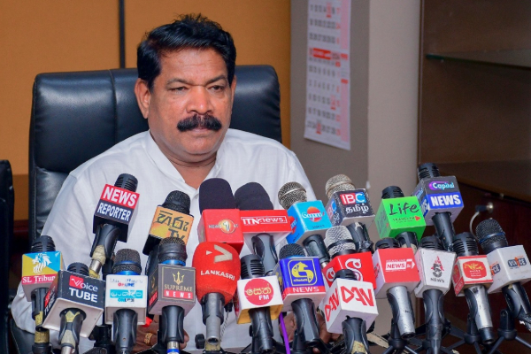 ஊழல் குற்றச்சாட்டுக்கள் தொடர்பில் சந்திரசேகரிடம் சாவால் விடுத்த அர்ச்சுனா | Minister Chandrashekhar Asks For Time From Arjuna