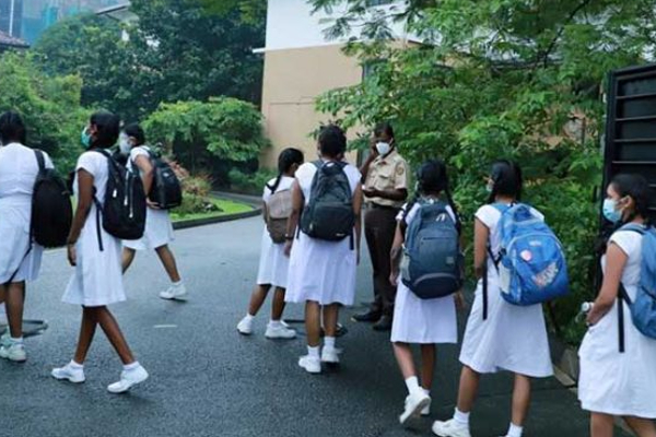 விடாமுயற்சியுடன் முயன்றால் மாற்றத்தை ஏற்படுத்த முடியும்! வடக்கு ஆளுநர் | North Governer Speech In Jaffna