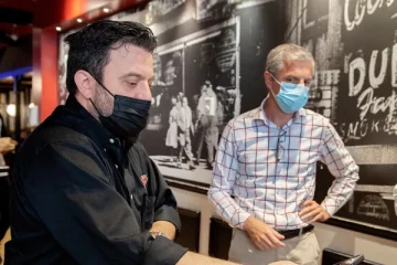 இன்று கனடாவின் கியூபெக் மாகாணத்தில் கொரோனா கட்டுப்பாடுகள் சில நெகிழ்த்தல்