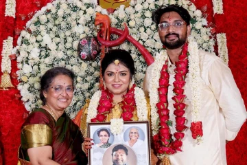 நடிகை ரவீனா ரவிக்கு திருமணம் முடிந்தது! மாப்பிள்ளை பிரபல இயக்குனர் தான்