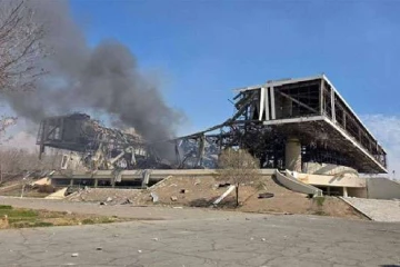 ඉරානයට දරුණු ප්‍රහාරයක් - Azadi ජාත්‍යන්තර පාපන්දු ක්‍රීඩාංගණය විනාශයි - පැත්තම ගිනි ජාලාවක්