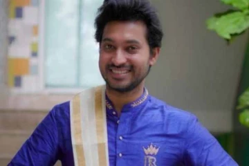 குக் வித் கோமாளி 5 நிகழ்ச்சி புகழ் மாதம்பட்டி ரங்கராஜின் அப்பா யார் தெரியுமா? வைரலாகும் போட்டோ