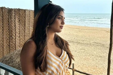 நடிகை கௌரி கிஷன் கோவாவில் ஷார்ட் உடை போட்டோஷூட்