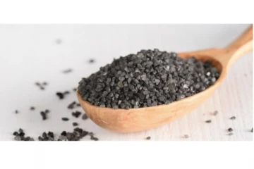 கருப்பு உப்பு பயன்படுத்துபவரா நீங்க? அவசியம் அறிந்துகொள்ளவேண்டியது