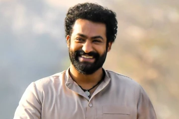 தமிழ் திரையுலகின் மாபெரும் இயக்குனருடன் கைகோர்க்கும் ஜூனியர் என்.டி.ஆர்