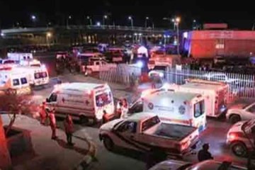 රැඳවුම් මධ්‍යස්ථානයක ගින්නකින් 39ක් ජීවිතක්ෂයට - (VIDEO)