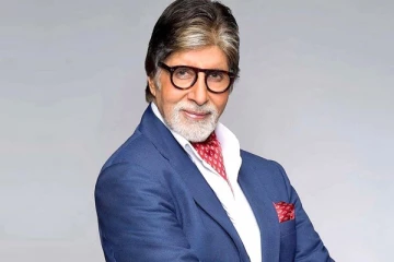 விபத்தில் படுகாயம் அடைந்த அமிதாப் பட்சன்! எலும்பு முறிந்து தீவிர சிகிச்சை